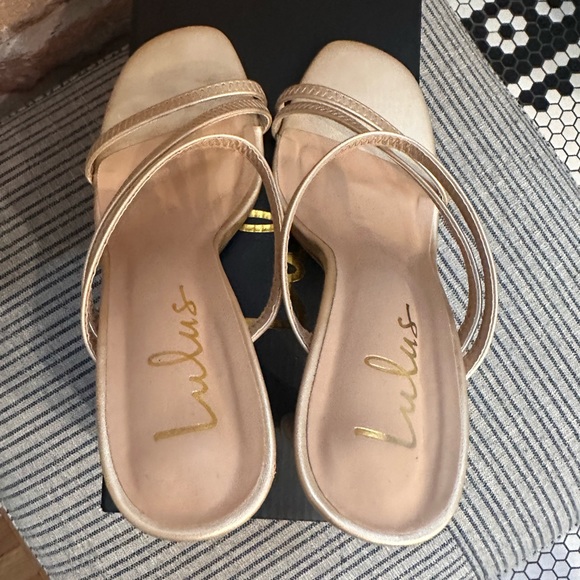 Lulu’s Ferrara Gold High Heel Sandals sz 7-1/2 - Picture 8 of 10